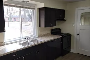 541 Hentschel Pl, Saint Louis, MO 63135 - Photo 8