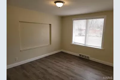 541 Hentschel Place, Saint Louis, MO 63135 - Photo 10