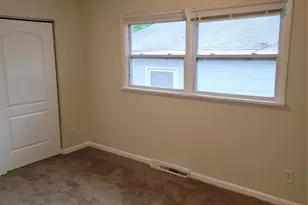 846 Elsworth Pl, Saint Louis, MO 63135 - Photo 12