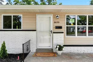 8630 North Ave, Saint John, MO 63114 - Photo 2
