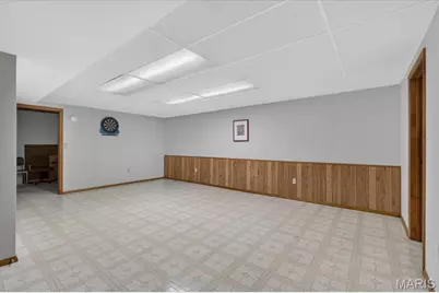 12120 Jeannette Mary Drive, Maryland Heights, MO 63043 - Photo 28