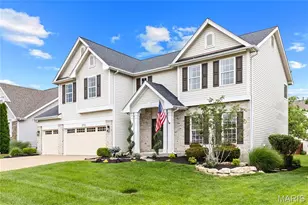212 Chestnut Hill Dr, O'Fallon, MO 63368 - Photo 2