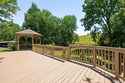 19 Sackston Woods Lane, Saint Louis, MO 63141 - Photo 70