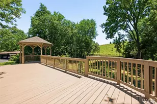 19 Sackston Woods Ln, Saint Louis, MO 63141 - Photo 70