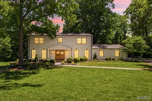 19 Sackston Woods Ln, Saint Louis, MO 63141 - Photo 2