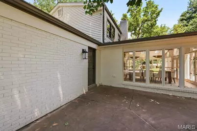 19 Sackston Woods Lane, Saint Louis, MO 63141 - Photo 68