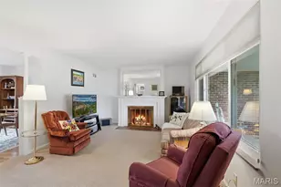 9368 Parkside Dr, Saint Louis, MO 63144 - Photo 8