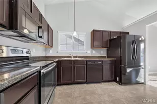 303 Mike Dr, Truesdale, MO 63380 - Photo 10