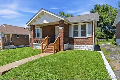 8221 Toddy Avenue, Saint John, MO 63114 - Photo 2