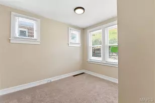 8221 Toddy Ave, Saint John, MO 63114 - Photo 6