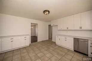 3867 Watersedge Dr, Florissant, MO 63034 - Photo 22