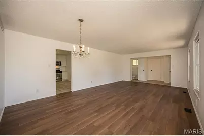 3867 Watersedge Drive, Florissant, MO 63034 - Photo 10