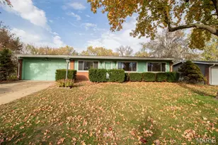 2385 Palomino Ln, Florissant, MO 63033 - Photo 1