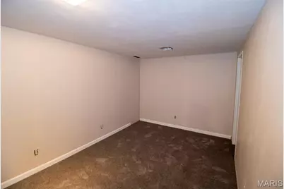 2385 Palomino Lane, Florissant, MO 63033 - Photo 12
