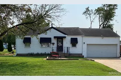11000 Saint Ambrose Lane, Saint Ann, MO 63074 - Photo 1