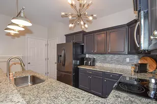 3170 Canal St, Saint Charles, MO 63301 - Photo 8