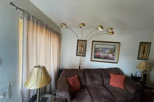 8552 Church Rd, Saint Louis, MO 63147 - Photo 4