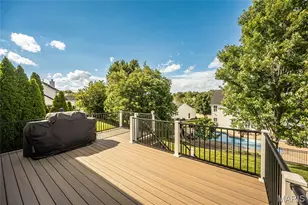 18 Kings Crossing Ct, Saint Louis, MO 63129 - Photo 28