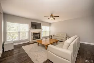 18 Kings Crossing Ct, Saint Louis, MO 63129 - Photo 6