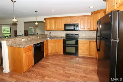949 Oakmoor Drive, Fenton, MO 63026 - Photo 8
