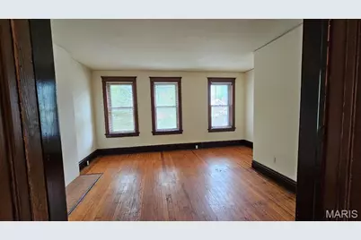 3618 Dunnica Avenue, Saint Louis, MO 63116 - Photo 10