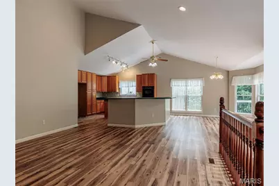 10 Meramec Bluffs Court, Eureka, MO 63025 - Photo 8