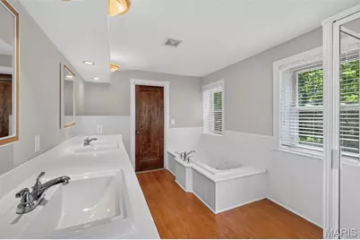 8394 Big Bend Boulevard, Webster Groves, MO 63119 - Photo 20