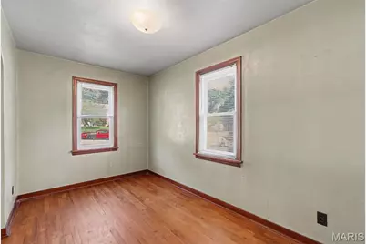 511 Averill Avenue, Ferguson, MO 63135 - Photo 6