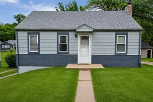 511 Averill Ave, Ferguson, MO 63135 - Photo 1