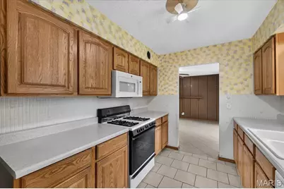 2704 Lido Lane, Saint Louis, MO 63129 - Photo 14