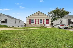 10725 St Lawrence Ln, Saint Ann, MO 63074 - Photo 1