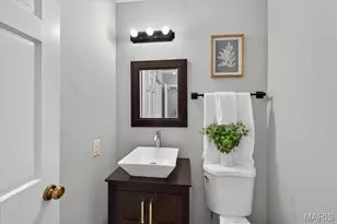 13023 Walnutway Manor, Saint Louis, MO 63146 - Photo 18