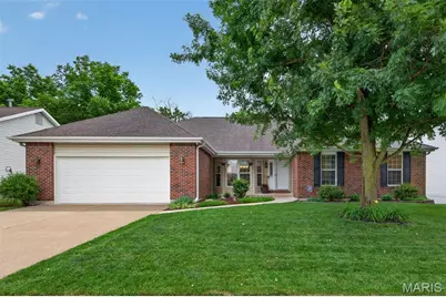 893 Home Park Drive, Saint Peters, MO 63376 - Photo 1