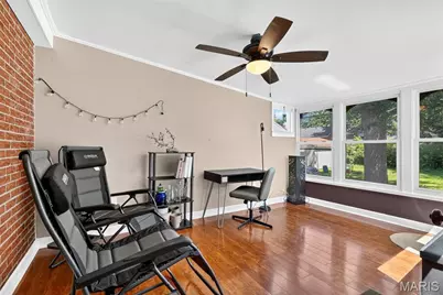 8933 Saint Louis Avenue, Saint Louis, MO 63114 - Photo 12