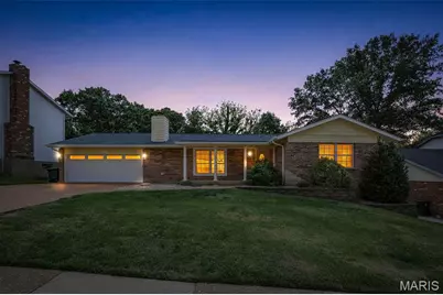 7138 Shady Hill Drive, Saint Louis, MO 63129 - Photo 2