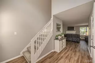 11932 Autumn Lakes Dr, Maryland Heights, MO 63043 - Photo 8