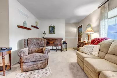1200 Hudson Hills Drive, Ferguson, MO 63135 - Photo 4