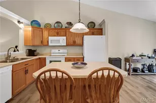 1911 Meriwether Dr, Washington, MO 63090 - Photo 8