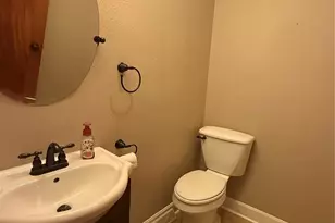 37 Holiday Dr, Hannibal, MO 63401 - Photo 28