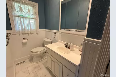 37 Holiday Drive, Hannibal, MO 63401 - Photo 26