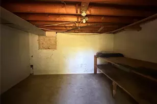 37 Holiday Dr, Hannibal, MO 63401 - Photo 32