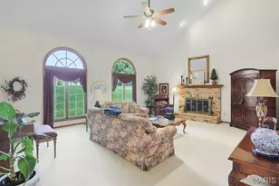 830 Whispering Meadows Dr, Manchester, MO 63021 - Photo 6