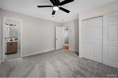 950 Kostka Lane, Florissant, MO 63031 - Photo 14