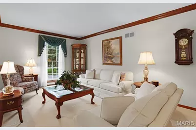 5812 Cataumet Court, Saint Louis, MO 63128 - Photo 6