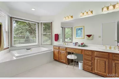 5812 Cataumet Court, Saint Louis, MO 63128 - Photo 28