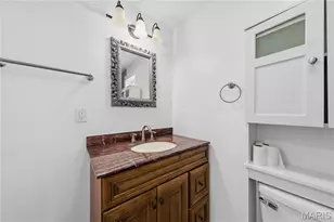210 Horn Ave, Saint Louis, MO 63125 - Photo 18