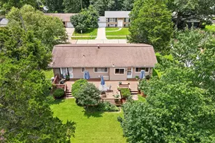 802 Sherwick Terrace, Manchester, MO 63021 - Photo 2