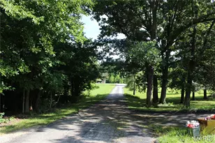 3877 Hwy D, Defiance, MO 63341 - Photo 18