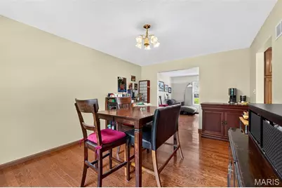 334 Clayton Oaks Drive, Ellisville, MO 63011 - Photo 8