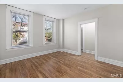 3820 Iowa Avenue, Saint Louis, MO 63118 - Photo 6